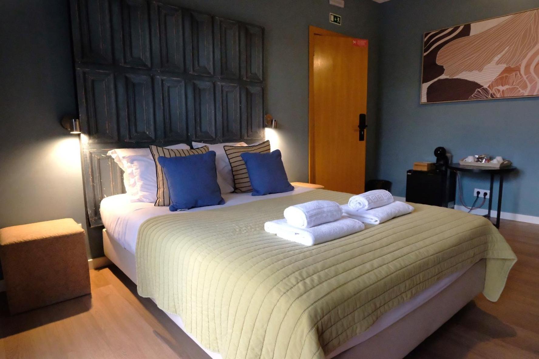 Arrifana Destination Suites Алжезур Екстериор снимка