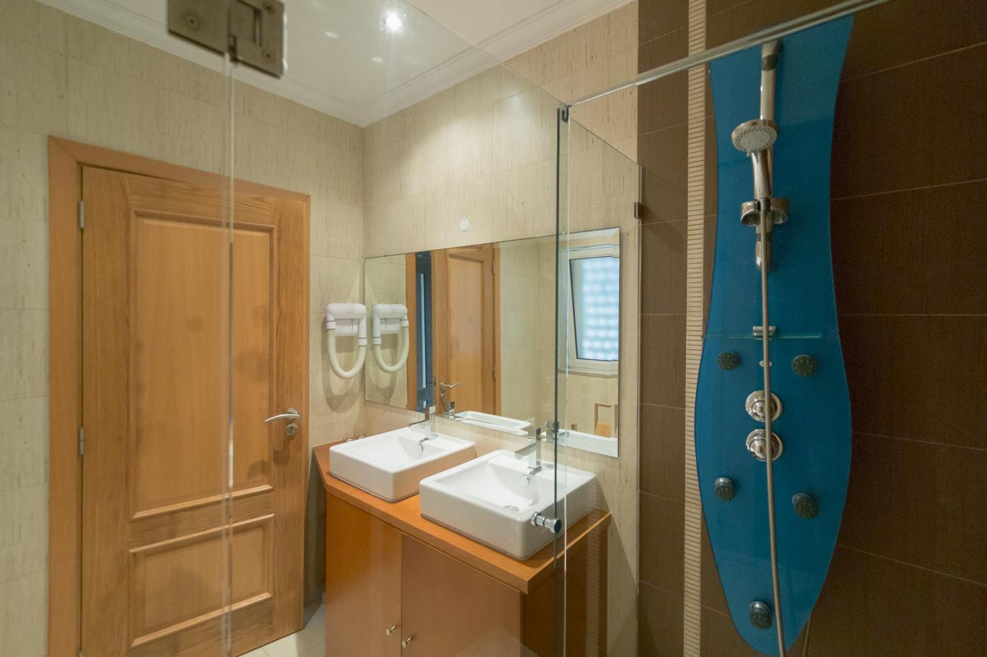 Arrifana Destination Suites Алжезур Екстериор снимка