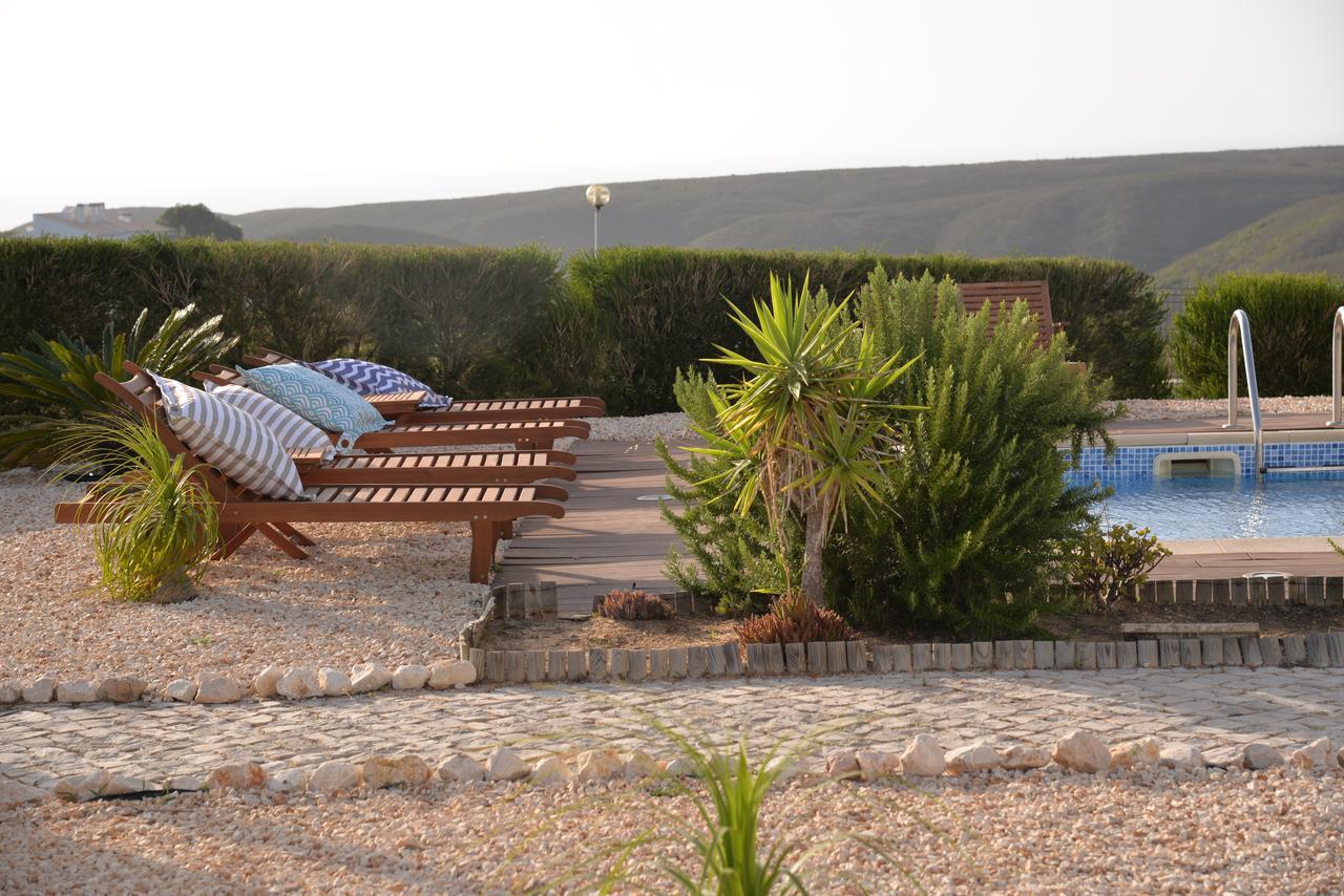 Arrifana Destination Suites Алжезур Екстериор снимка